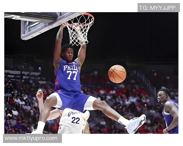 追梦之路:埃奇库姆调整投篮姿势三分命中率飙升至40 追梦之路:埃奇库姆调整投篮姿势三分命中率飙升至40