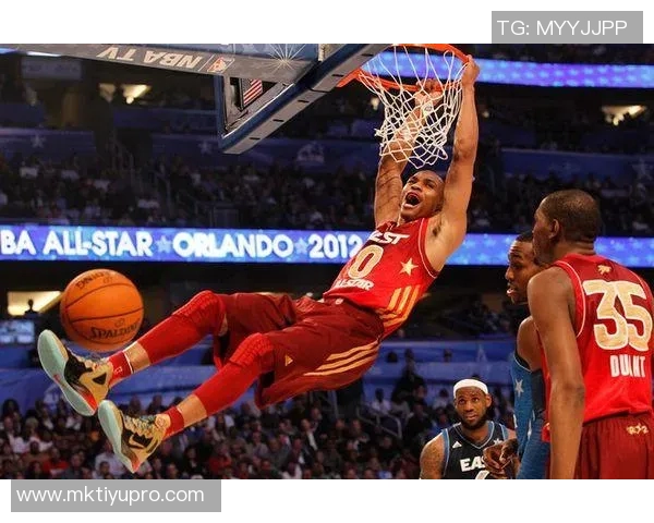 永远的大男孩威斯布鲁克37岁生日快乐愿你继续闪耀篮球场上辉煌人生