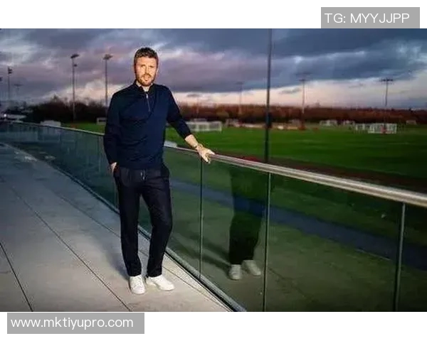 卡里克谈训练氛围积极向上团队正在朝着正确方向努力前行