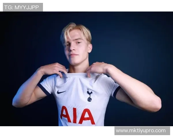 瑞典前锋贝里瓦尔赛后自责错失良机深感负疚 瑞典前锋贝里瓦尔赛后自责错失良机深感负疚